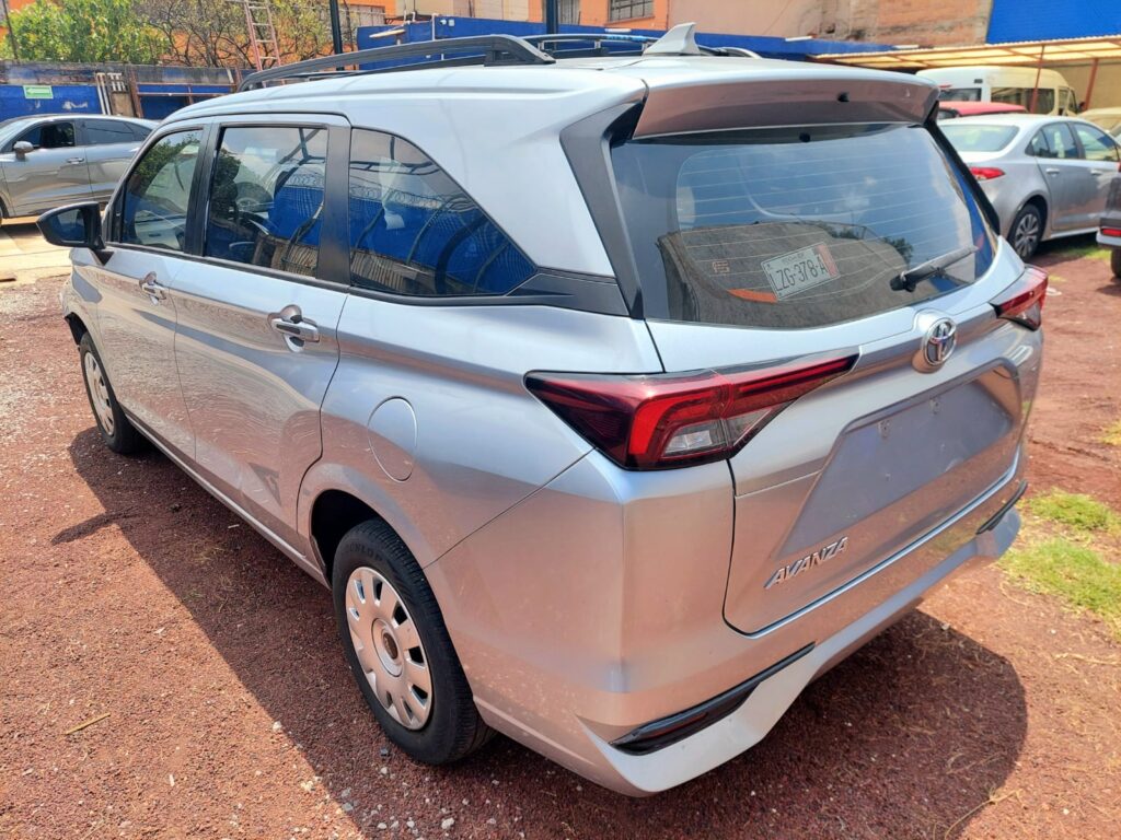 No te arriesgues comprando autos en subastas, tienen vicios ocultos y faltantes. Compra de manera directa con nosotros, todas nuestras unidades encienden y ruedan.