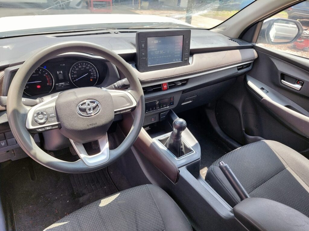 No te arriesgues comprando autos en subastas, tienen vicios ocultos y faltantes. Compra de manera directa con nosotros, todas nuestras unidades encienden y ruedan.