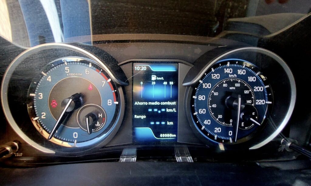 No te arriesgues comprando autos en subastas, tienen vicios ocultos y faltantes. Compra de manera directa con nosotros, todas nuestras unidades encienden y ruedan.