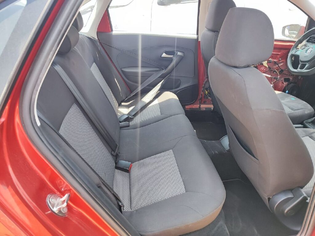 No te arriesgues comprando autos en subastas, tienen vicios ocultos y faltantes. Compra de manera directa con nosotros, todas nuestras unidades encienden y ruedan.