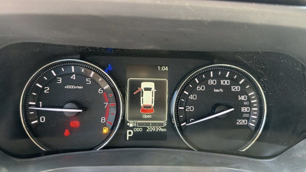 No te arriesgues comprando autos en subastas, tienen vicios ocultos y faltantes. Compra de manera directa con nosotros, todas nuestras unidades encienden y ruedan.