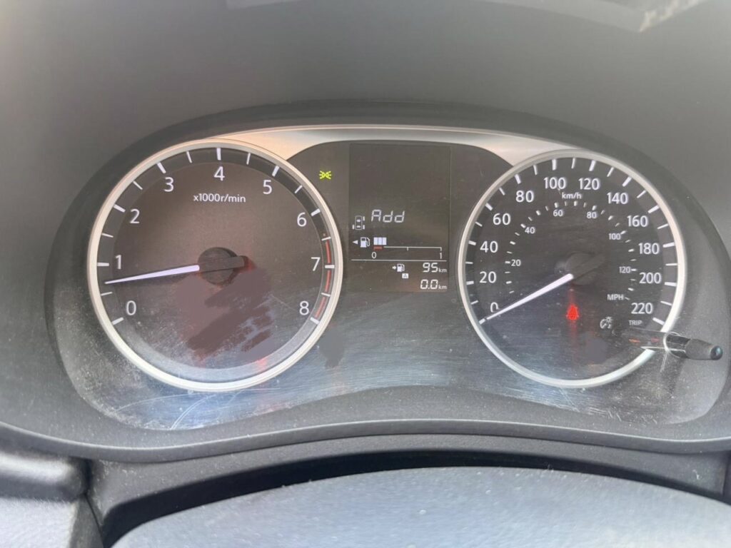 No te arriesgues comprando autos en subastas, tienen vicios ocultos y faltantes. Compra de manera directa con nosotros, todas nuestras unidades encienden y ruedan.