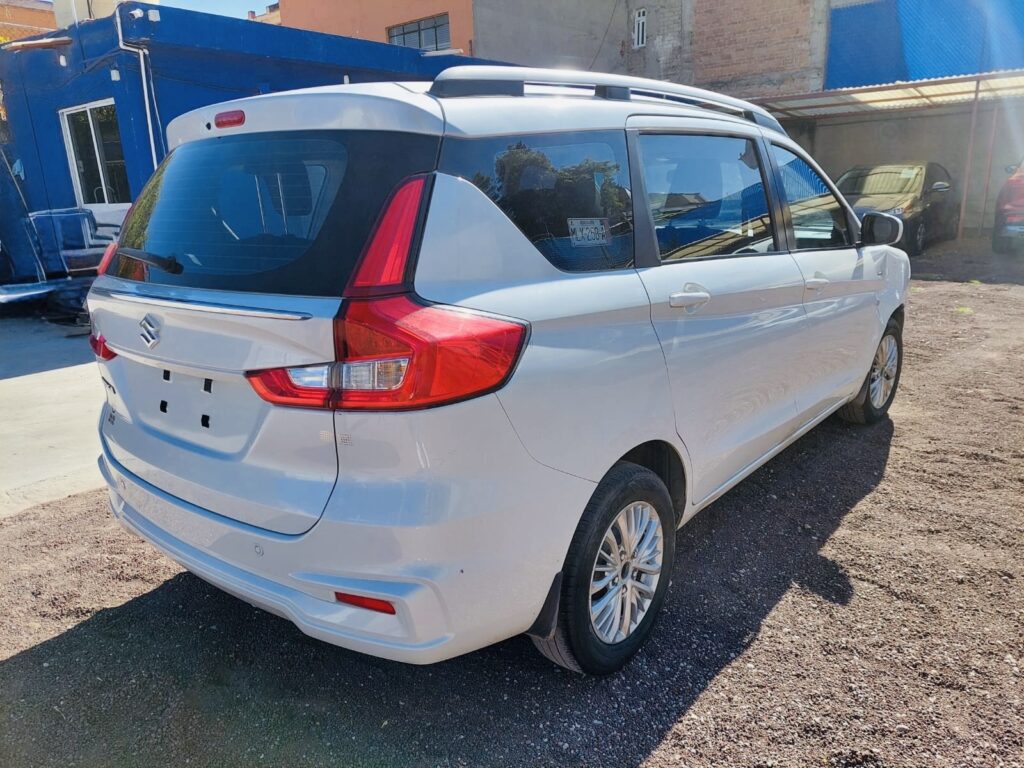 No te arriesgues comprando autos en subastas, tienen vicios ocultos y faltantes. Compra de manera directa con nosotros, todas nuestras unidades encienden y ruedan.