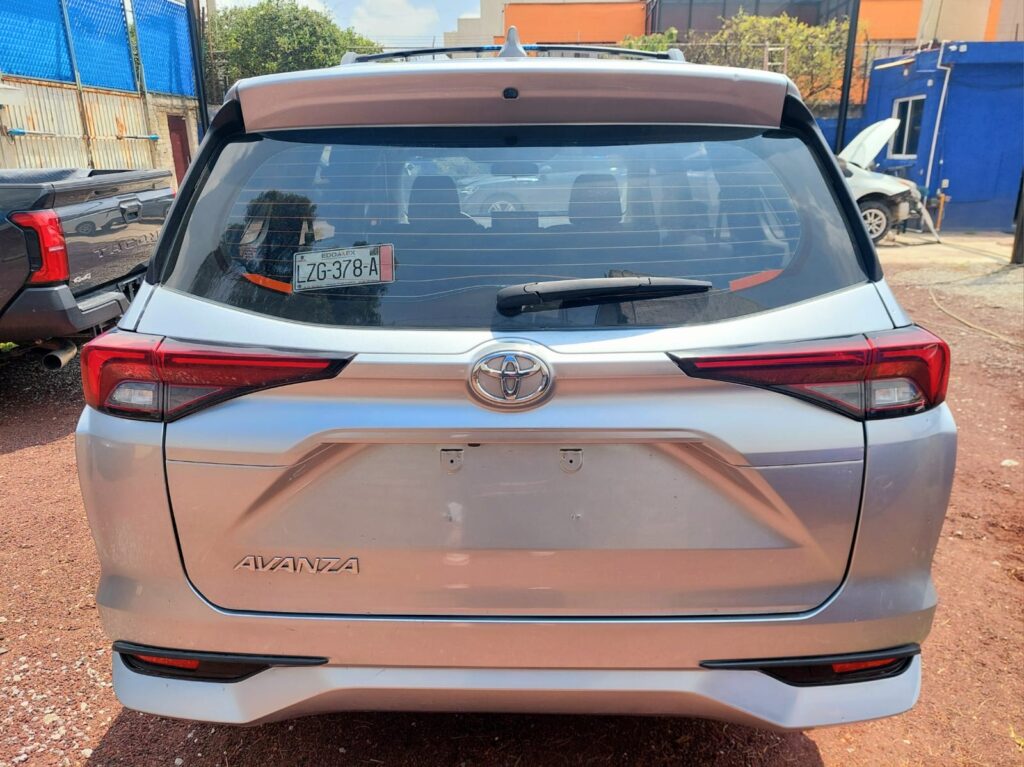 No te arriesgues comprando autos en subastas, tienen vicios ocultos y faltantes. Compra de manera directa con nosotros, todas nuestras unidades encienden y ruedan.