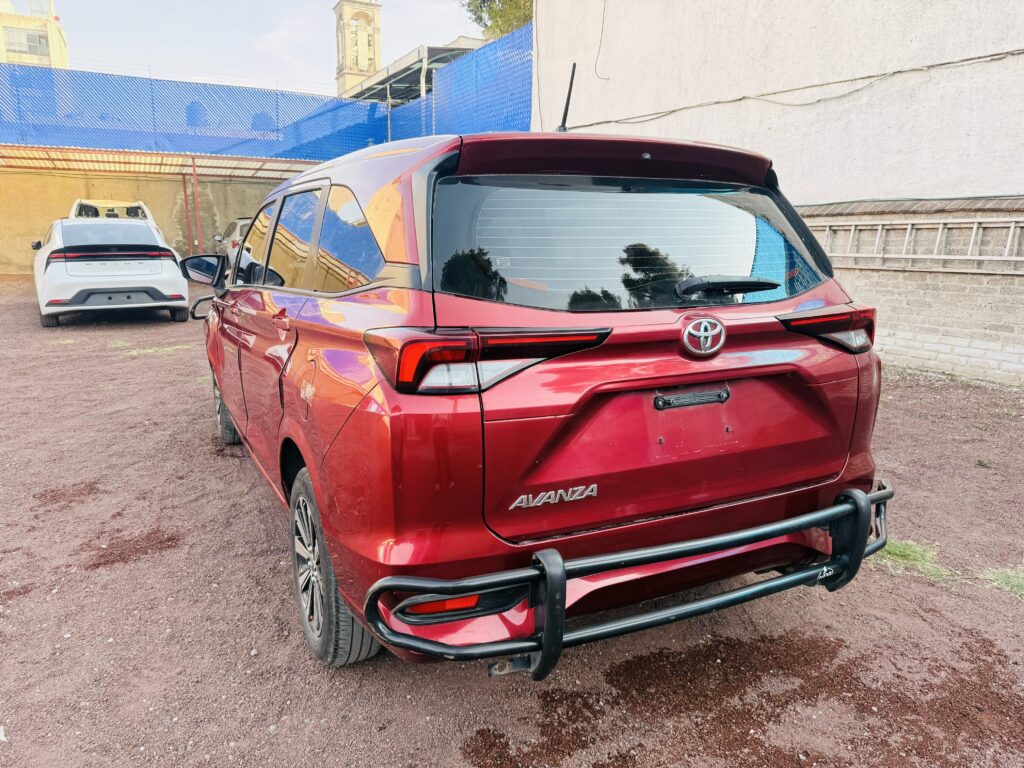 No te arriesgues comprando autos en subastas, tienen vicios ocultos y faltantes. Compra de manera directa con nosotros, todas nuestras unidades encienden y ruedan.