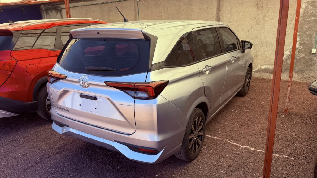 No te arriesgues comprando autos en subastas, tienen vicios ocultos y faltantes. Compra de manera directa con nosotros, todas nuestras unidades encienden y ruedan.