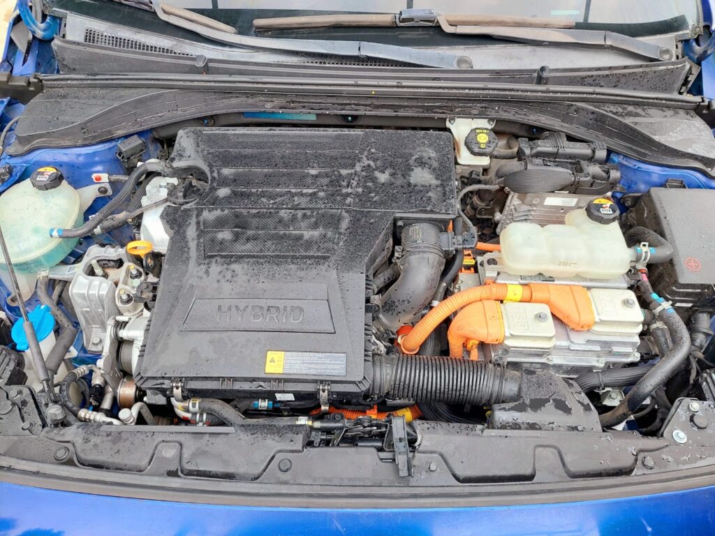 No te arriesgues comprando autos en subastas, tienen vicios ocultos y faltantes. Compra de manera directa con nosotros, todas nuestras unidades encienden y ruedan.