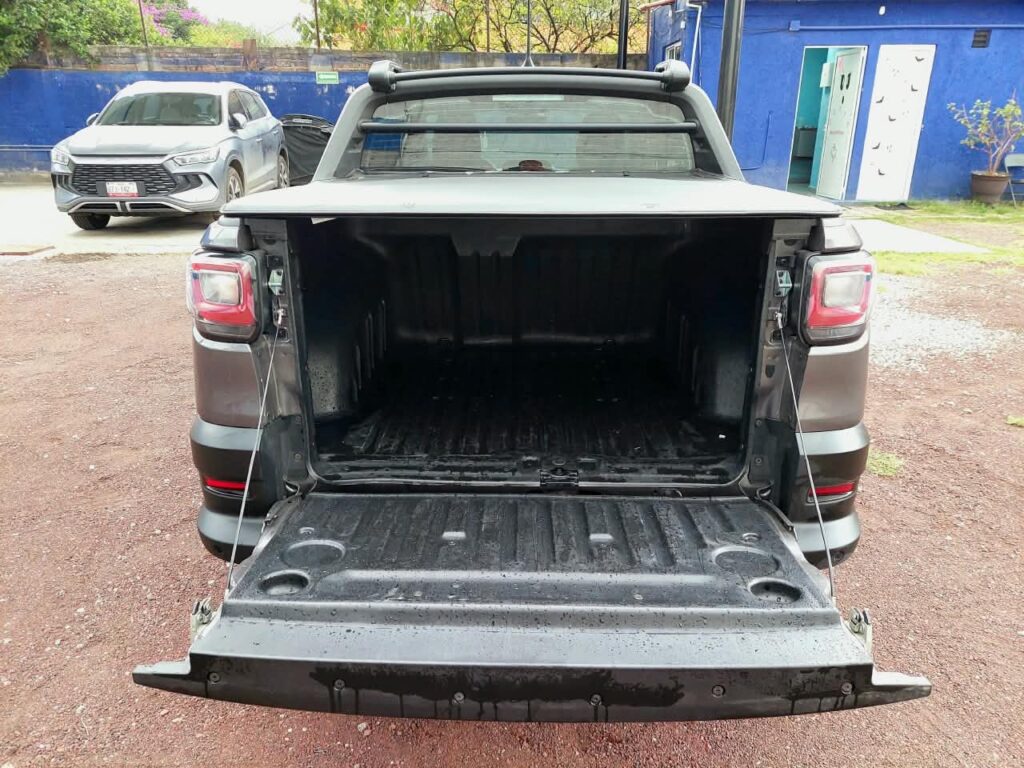 No te arriesgues comprando autos en subastas, tienen vicios ocultos y faltantes. Compra de manera directa con nosotros, todas nuestras unidades encienden y ruedan.