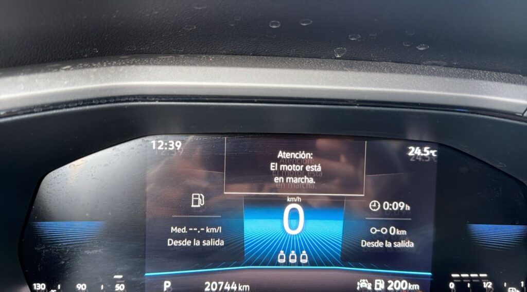 No te arriesgues comprando autos en subastas, tienen vicios ocultos y faltantes. Compra de manera directa con nosotros, todas nuestras unidades encienden y ruedan.