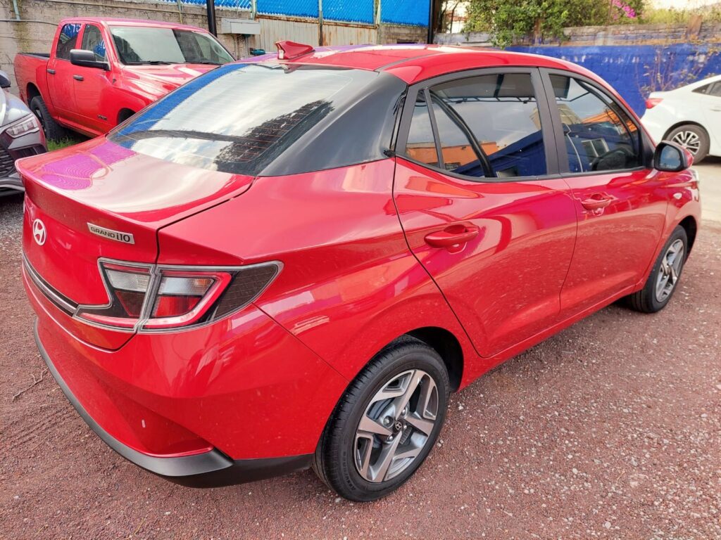 No te arriesgues comprando autos en subastas, tienen vicios ocultos y faltantes. Compra de manera directa con nosotros, todas nuestras unidades encienden y ruedan.