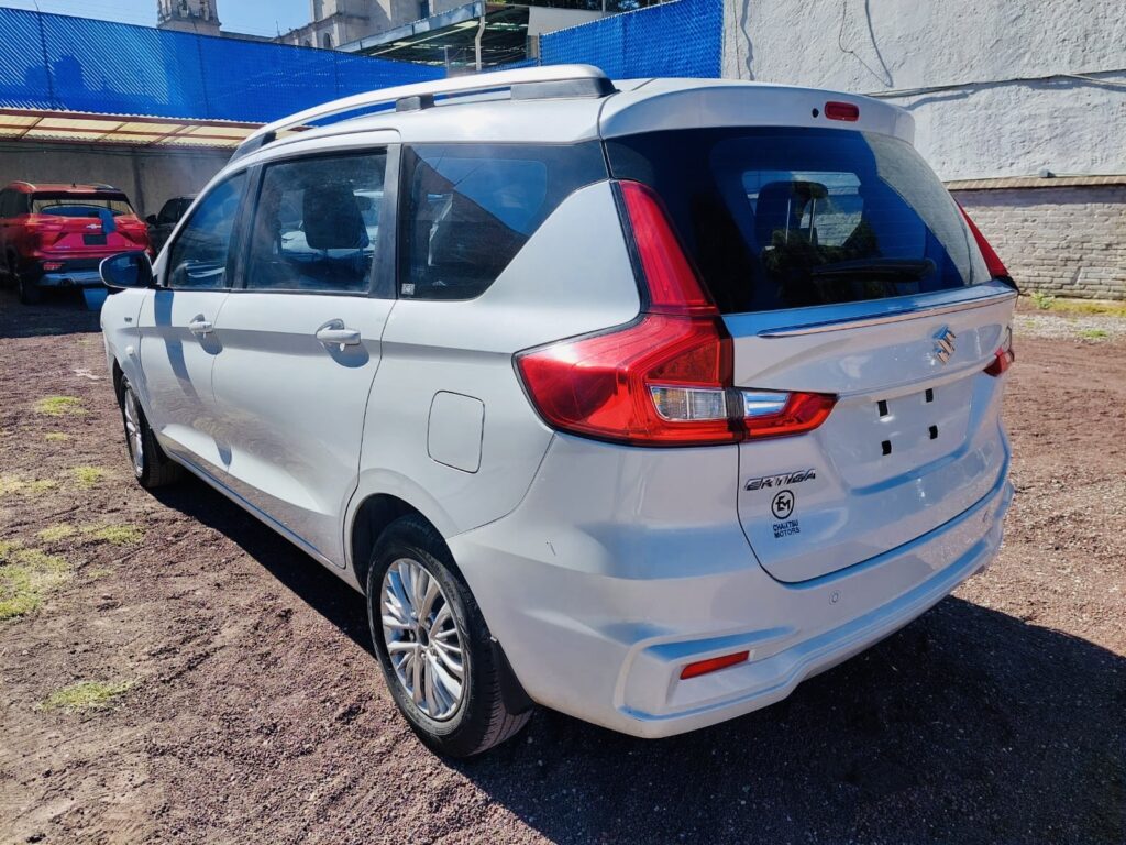 No te arriesgues comprando autos en subastas, tienen vicios ocultos y faltantes. Compra de manera directa con nosotros, todas nuestras unidades encienden y ruedan.