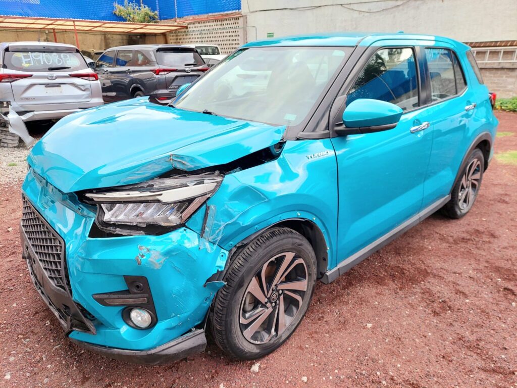 No te arriesgues comprando autos en subastas, tienen vicios ocultos y faltantes. Compra de manera directa con nosotros, todas nuestras unidades encienden y ruedan.