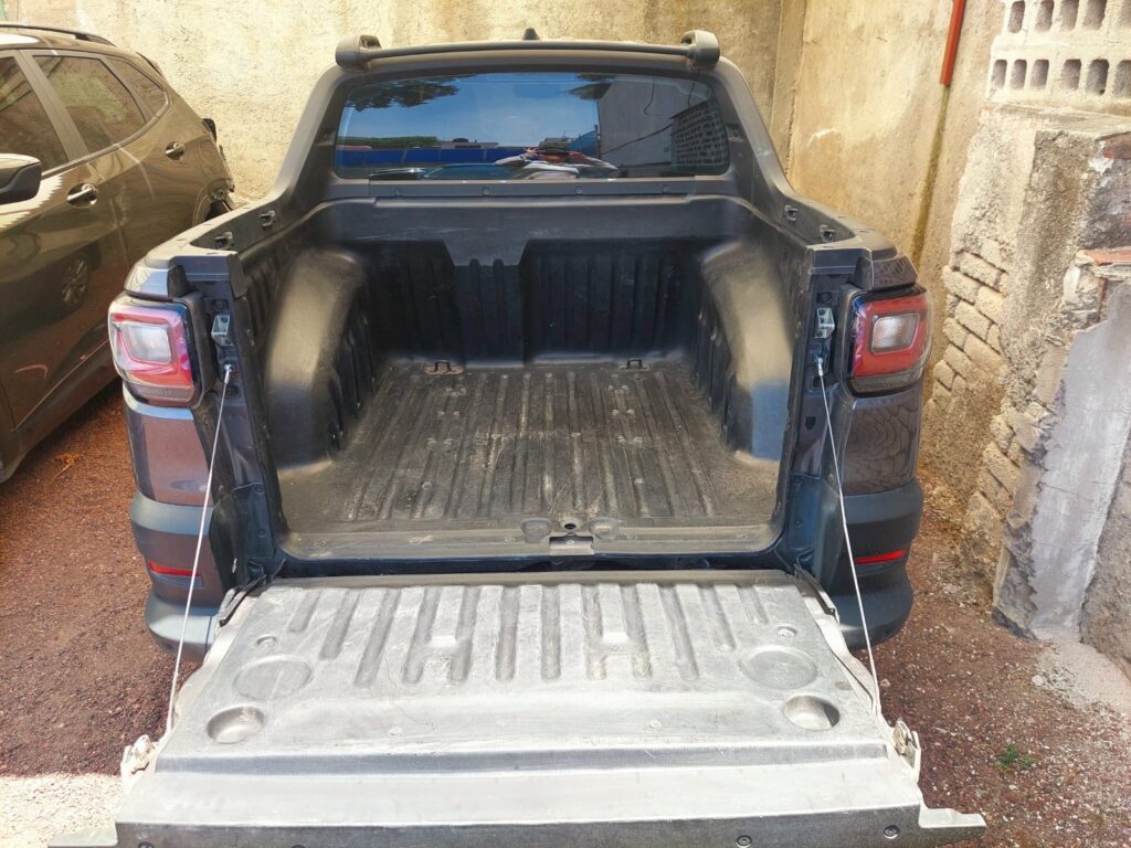 No te arriesgues comprando autos en subastas, tienen vicios ocultos y faltantes. Compra de manera directa con nosotros, todas nuestras unidades encienden y ruedan.