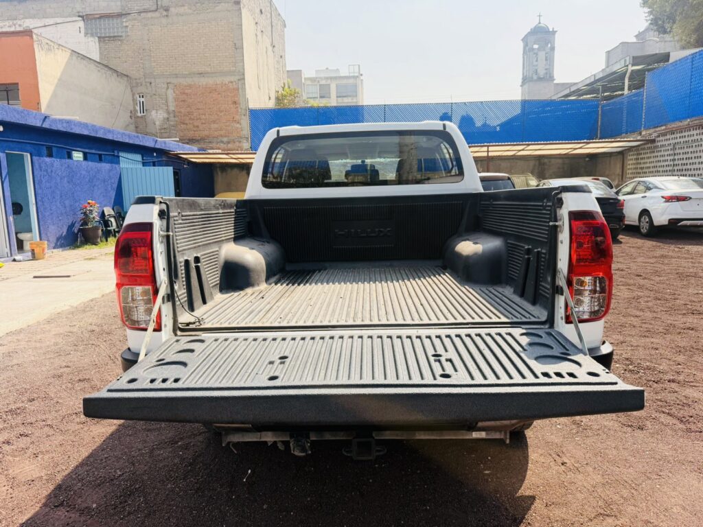 No te arriesgues comprando autos en subastas, tienen vicios ocultos y faltantes. Compra de manera directa con nosotros, todas nuestras unidades encienden y ruedan.