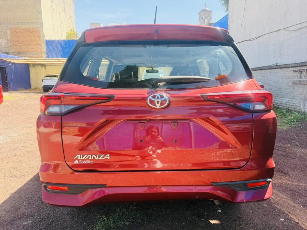 No te arriesgues comprando autos en subastas, tienen vicios ocultos y faltantes. Compra de manera directa con nosotros, todas nuestras unidades encienden y ruedan.