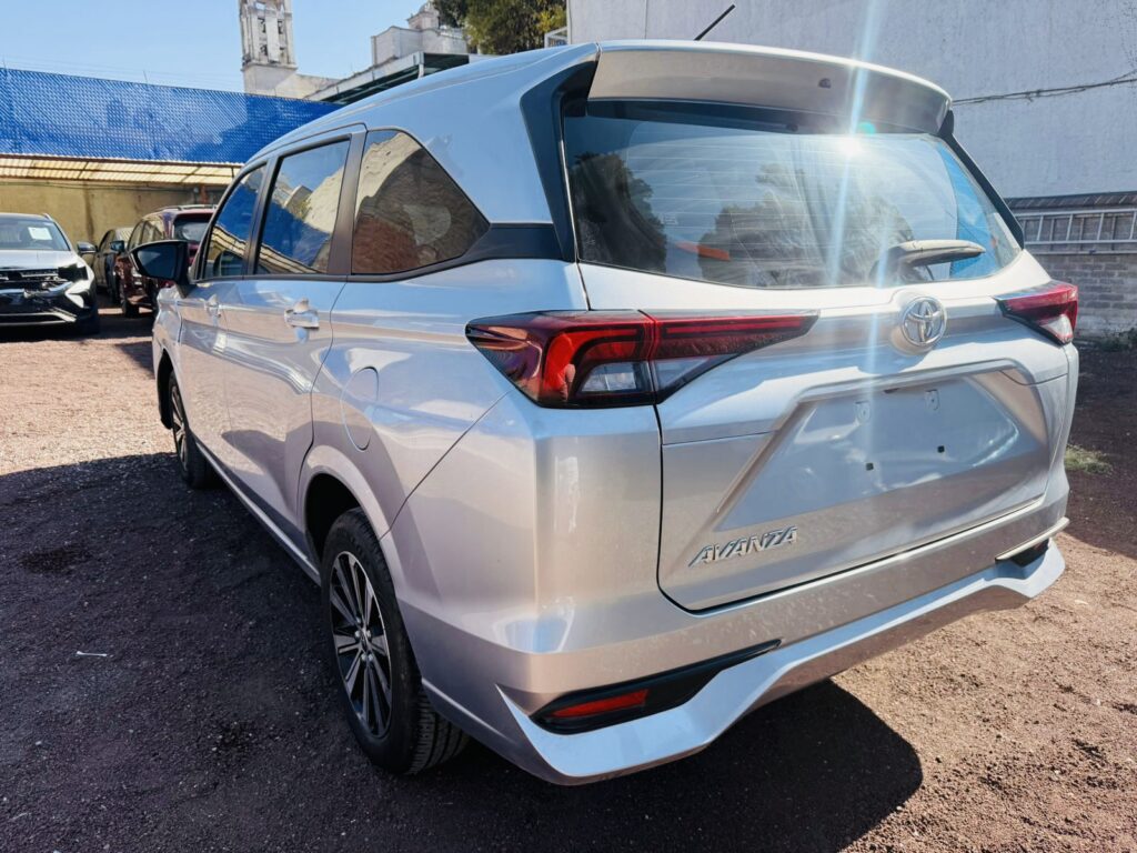 No te arriesgues comprando autos en subastas, tienen vicios ocultos y faltantes. Compra de manera directa con nosotros, todas nuestras unidades encienden y ruedan.