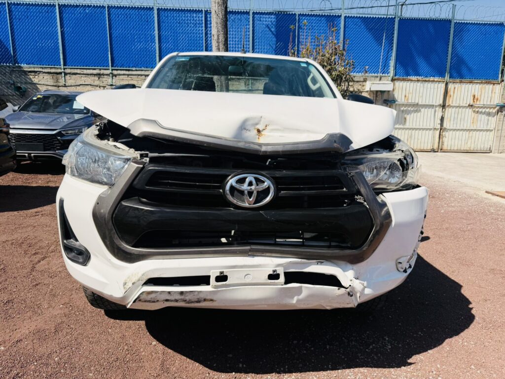 No te arriesgues comprando autos en subastas, tienen vicios ocultos y faltantes. Compra de manera directa con nosotros, todas nuestras unidades encienden y ruedan.