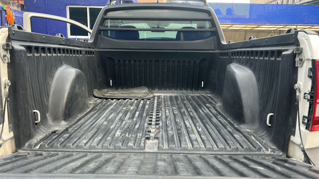 No te arriesgues comprando autos en subastas, tienen vicios ocultos y faltantes. Compra de manera directa con nosotros, todas nuestras unidades encienden y ruedan.