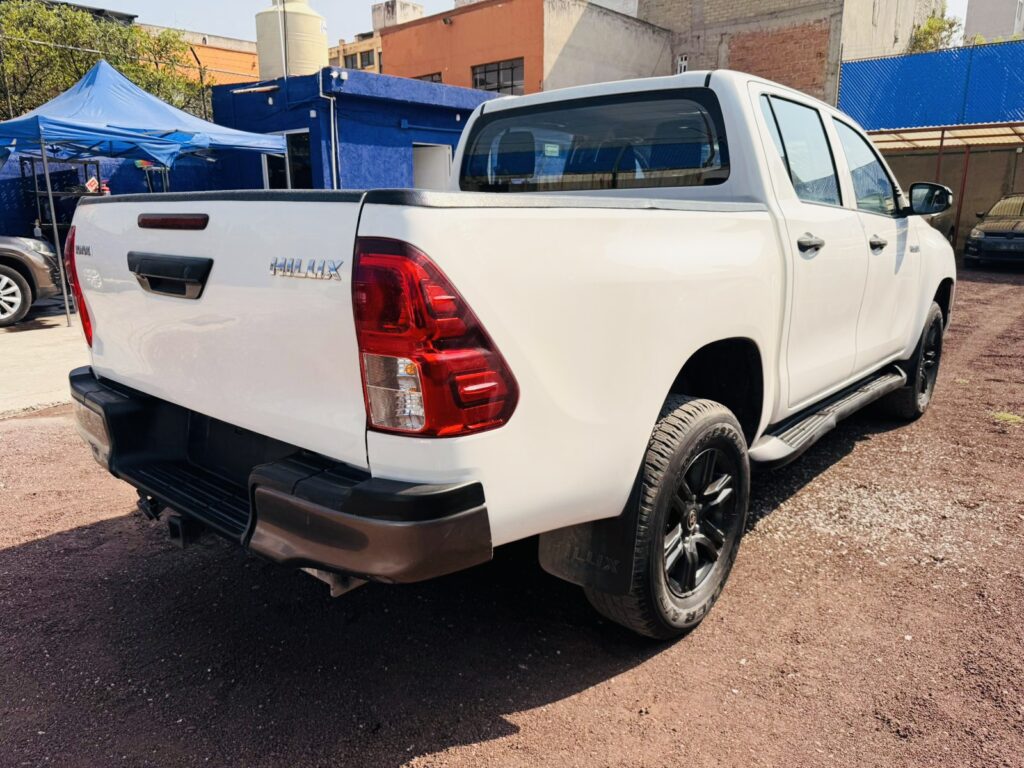 No te arriesgues comprando autos en subastas, tienen vicios ocultos y faltantes. Compra de manera directa con nosotros, todas nuestras unidades encienden y ruedan.