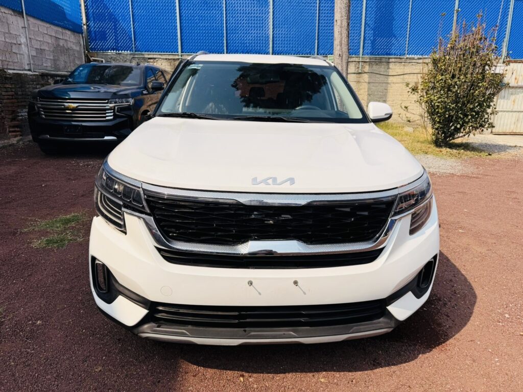 No te arriesgues comprando autos en subastas, tienen vicios ocultos y faltantes. Compra de manera directa con nosotros, todas nuestras unidades encienden y ruedan.