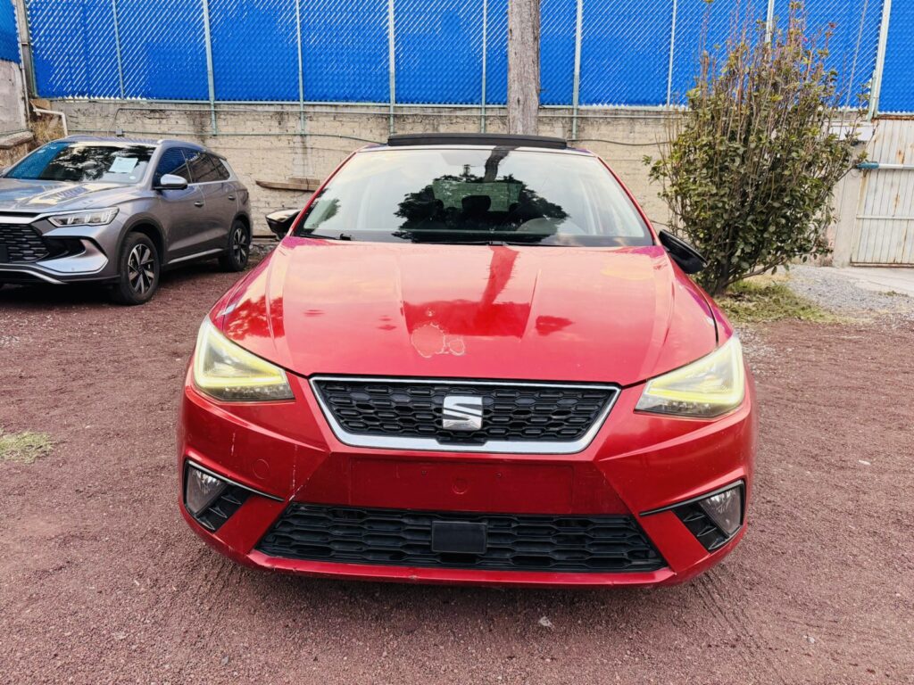 No te arriesgues comprando autos en subastas, tienen vicios ocultos y faltantes. Compra de manera directa con nosotros, todas nuestras unidades encienden y ruedan.