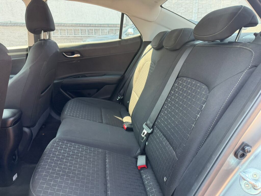 No te arriesgues comprando autos en subastas, tienen vicios ocultos y faltantes. Compra de manera directa con nosotros, todas nuestras unidades encienden y ruedan.