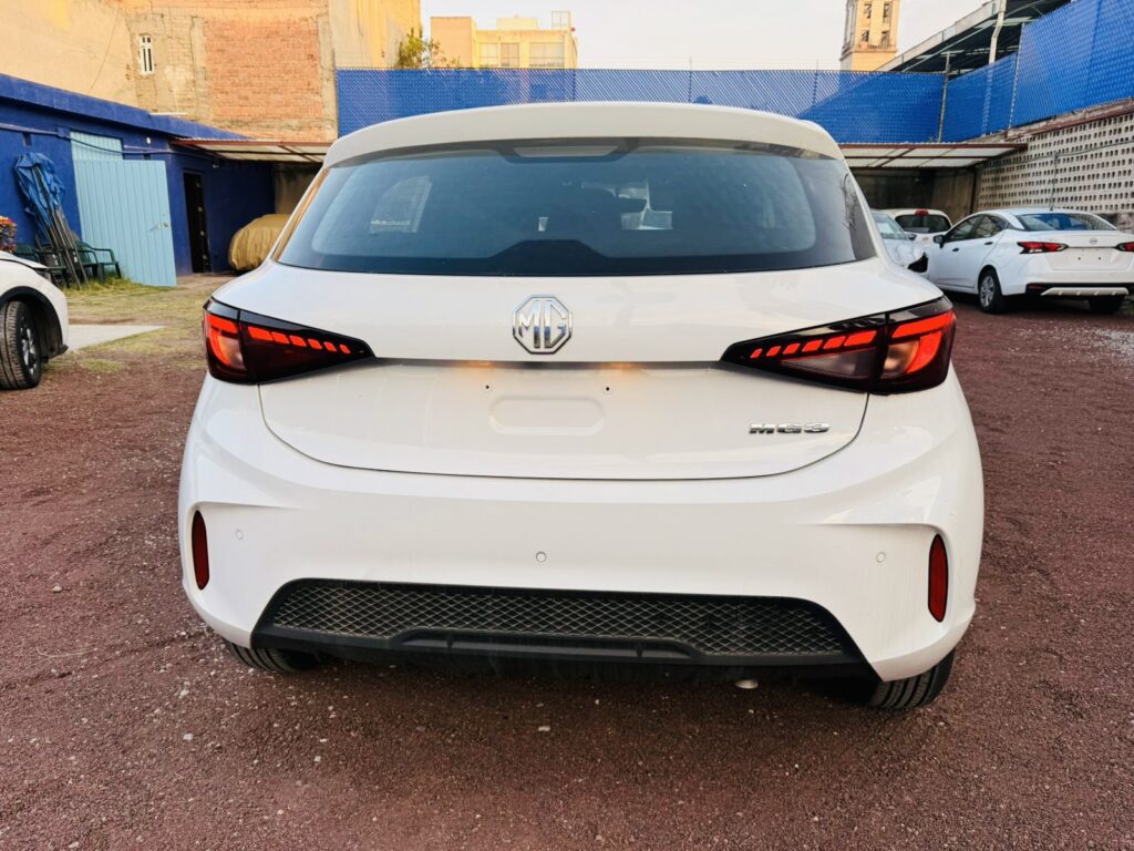 No te arriesgues comprando autos en subastas, tienen vicios ocultos y faltantes. Compra de manera directa con nosotros, todas nuestras unidades encienden y ruedan.