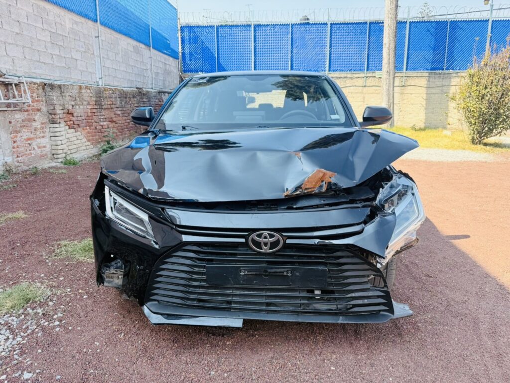 No te arriesgues comprando autos en subastas, tienen vicios ocultos y faltantes. Compra de manera directa con nosotros, todas nuestras unidades encienden y ruedan.