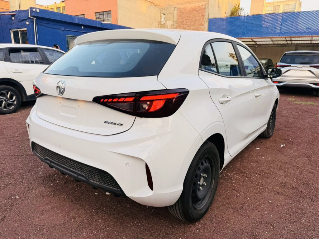 No te arriesgues comprando autos en subastas, tienen vicios ocultos y faltantes. Compra de manera directa con nosotros, todas nuestras unidades encienden y ruedan.