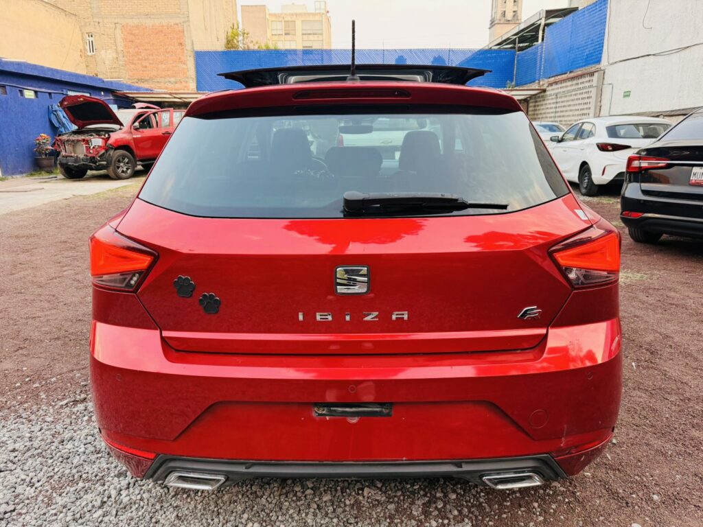 No te arriesgues comprando autos en subastas, tienen vicios ocultos y faltantes. Compra de manera directa con nosotros, todas nuestras unidades encienden y ruedan.