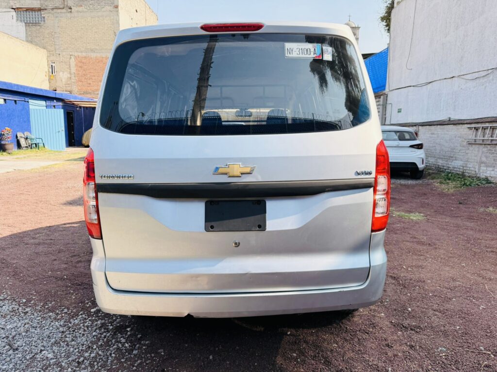 No te arriesgues comprando autos en subastas, tienen vicios ocultos y faltantes. Compra de manera directa con nosotros, todas nuestras unidades encienden y ruedan.