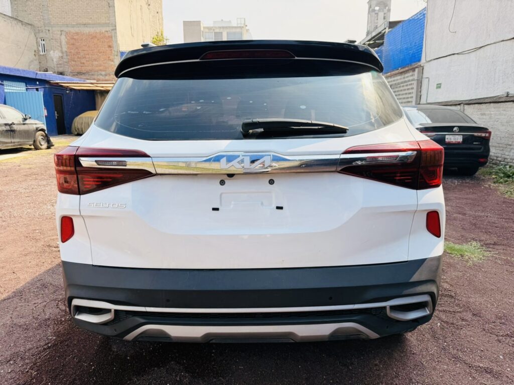 No te arriesgues comprando autos en subastas, tienen vicios ocultos y faltantes. Compra de manera directa con nosotros, todas nuestras unidades encienden y ruedan.