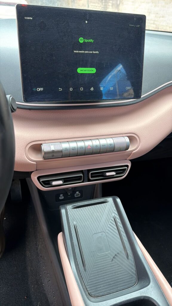 No te arriesgues comprando autos en subastas, tienen vicios ocultos y faltantes. Compra de manera directa con nosotros, todas nuestras unidades encienden y ruedan.