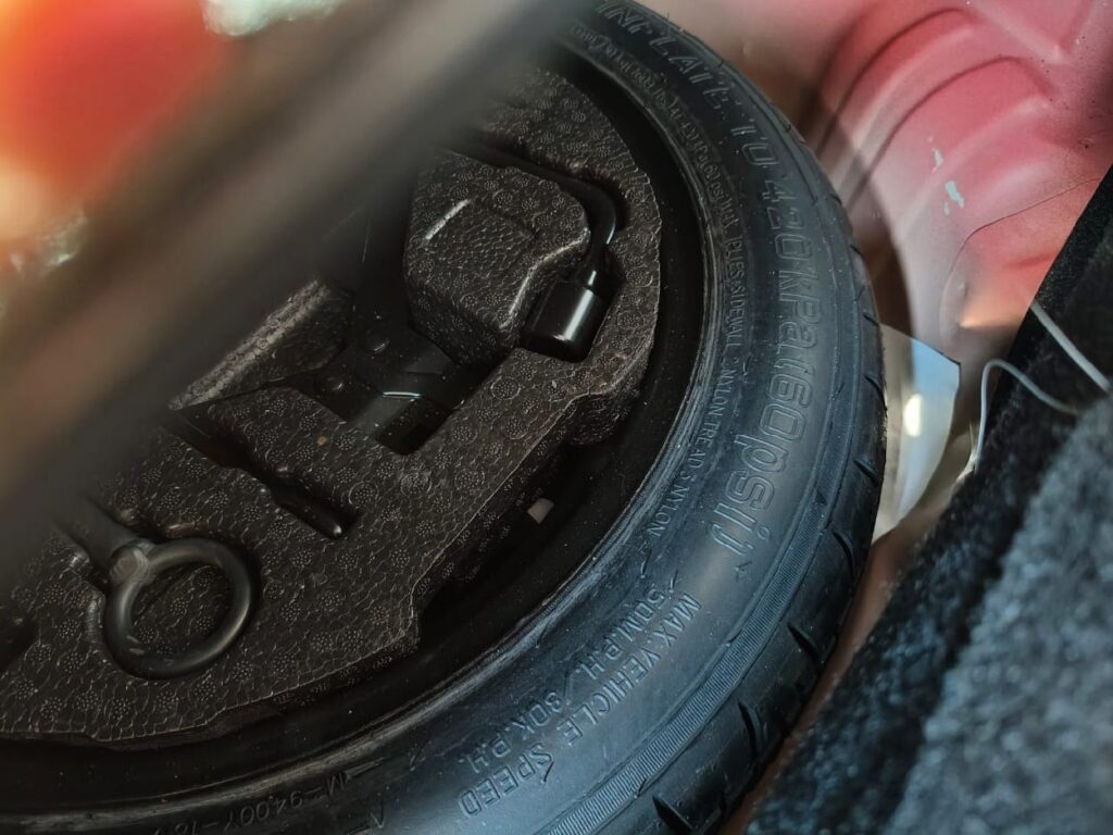 No te arriesgues comprando autos en subastas, tienen vicios ocultos y faltantes. Compra de manera directa con nosotros, todas nuestras unidades encienden y ruedan.