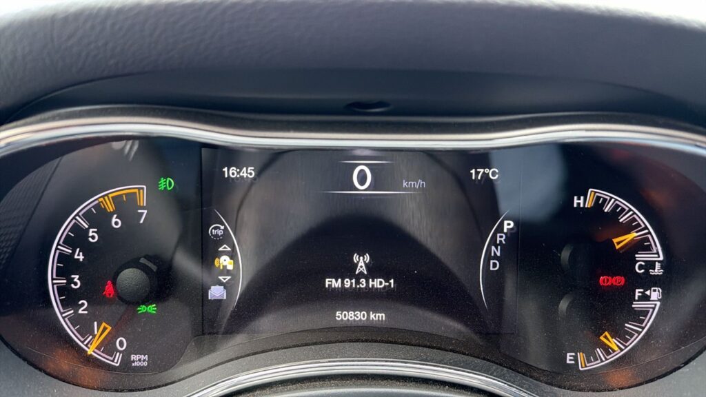 No te arriesgues comprando autos en subastas, tienen vicios ocultos y faltantes. Compra de manera directa con nosotros, todas nuestras unidades encienden y ruedan.