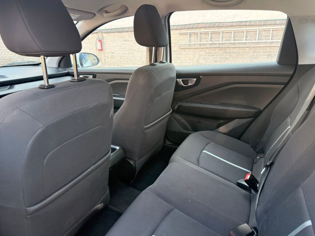 No te arriesgues comprando autos en subastas, tienen vicios ocultos y faltantes. Compra de manera directa con nosotros, todas nuestras unidades encienden y ruedan.