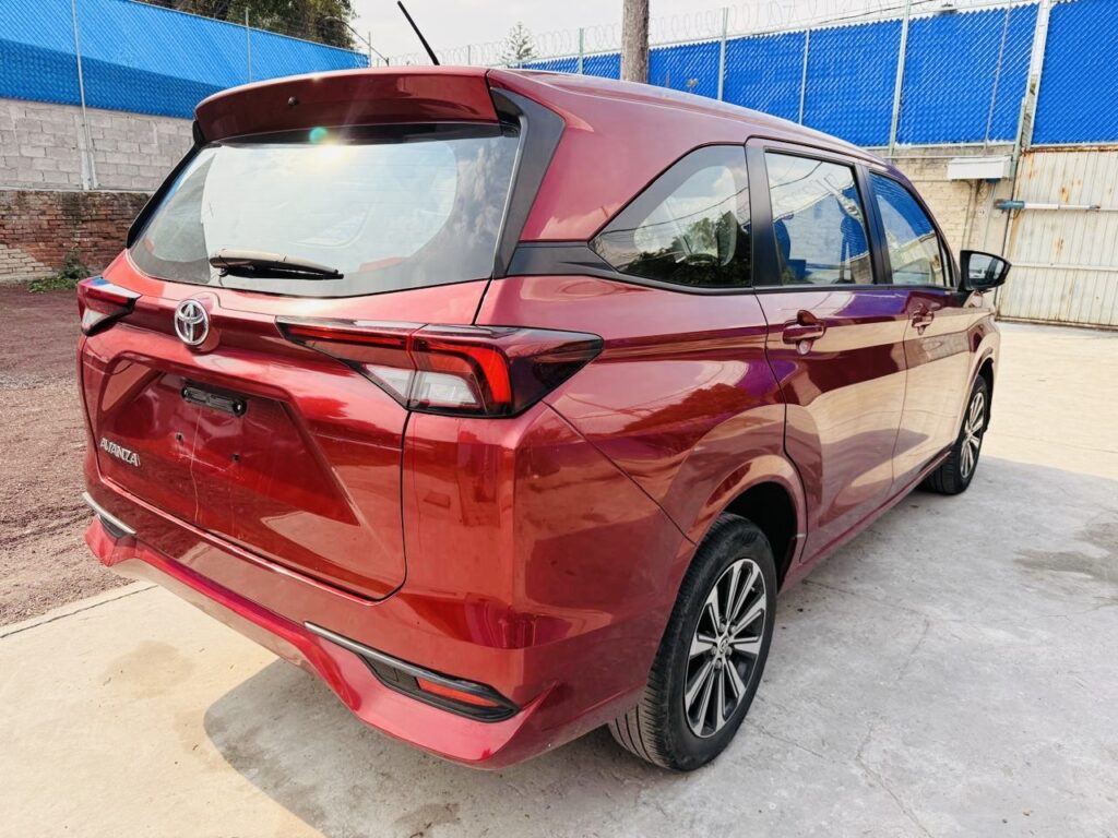 No te arriesgues comprando autos en subastas, tienen vicios ocultos y faltantes. Compra de manera directa con nosotros, todas nuestras unidades encienden y ruedan.