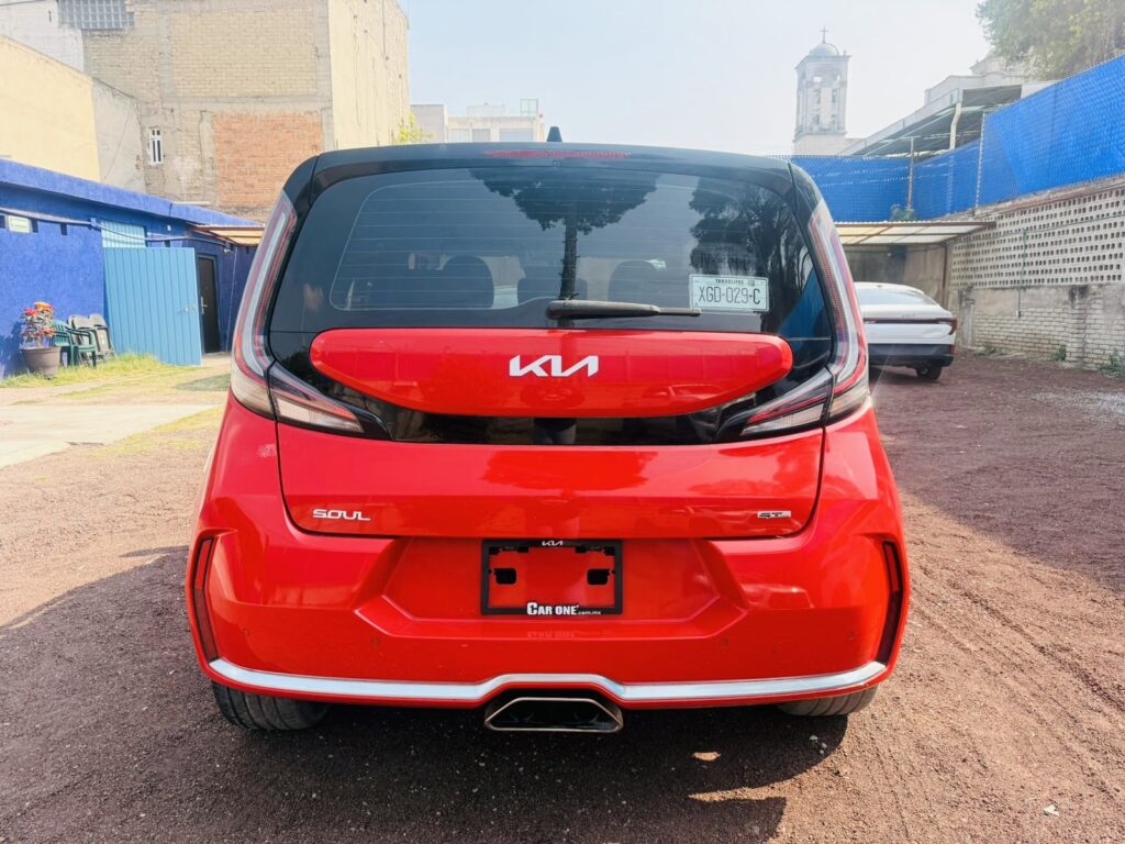 No te arriesgues comprando autos en subastas, tienen vicios ocultos y faltantes. Compra de manera directa con nosotros, todas nuestras unidades encienden y ruedan.