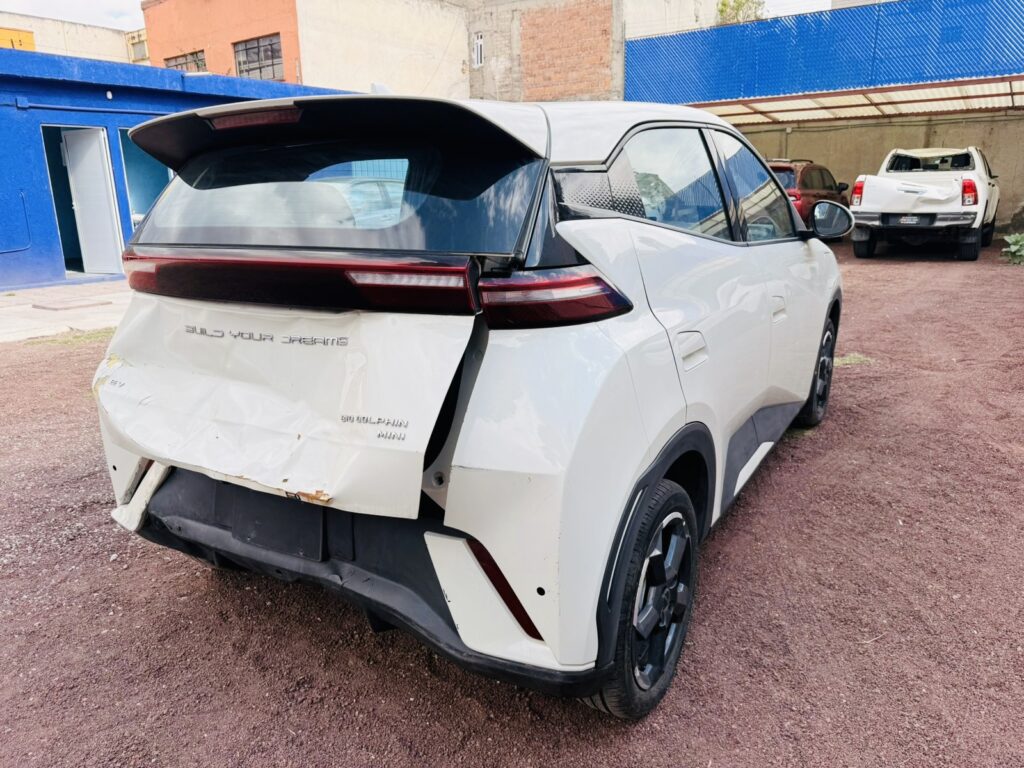 No te arriesgues comprando autos en subastas, tienen vicios ocultos y faltantes. Compra de manera directa con nosotros, todas nuestras unidades encienden y ruedan.