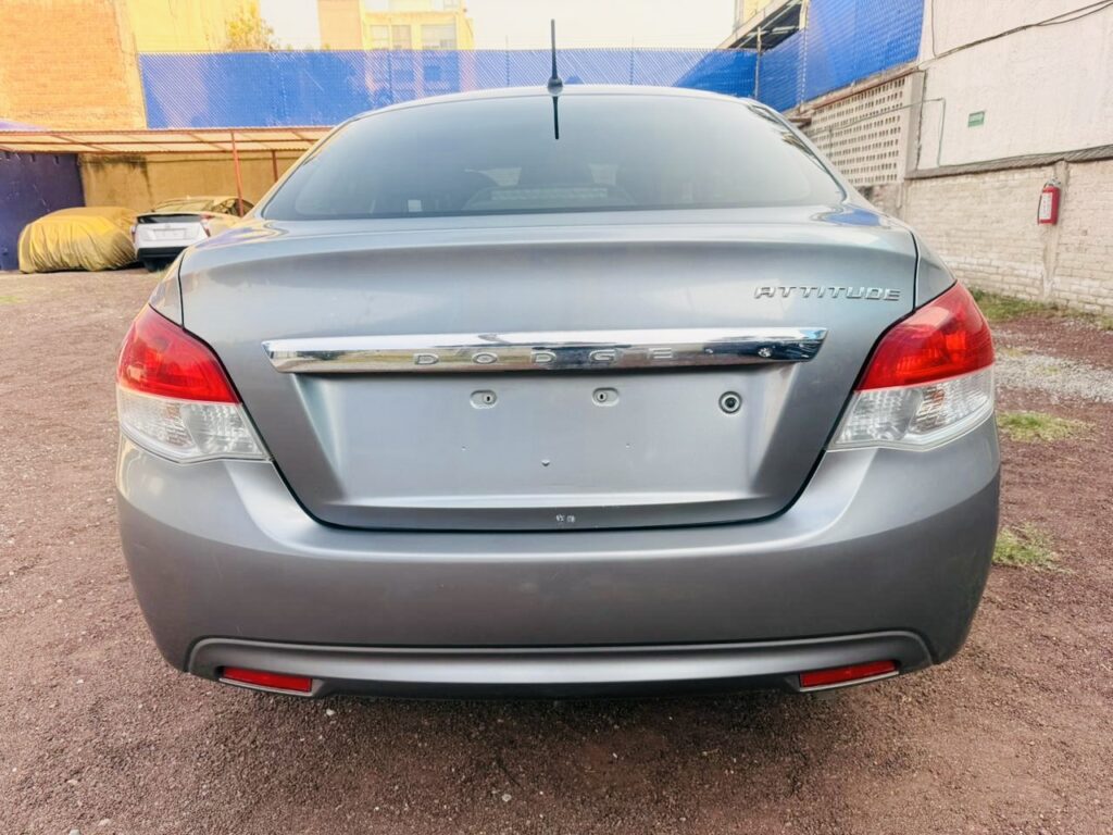 No te arriesgues comprando autos en subastas, tienen vicios ocultos y faltantes. Compra de manera directa con nosotros, todas nuestras unidades encienden y ruedan.