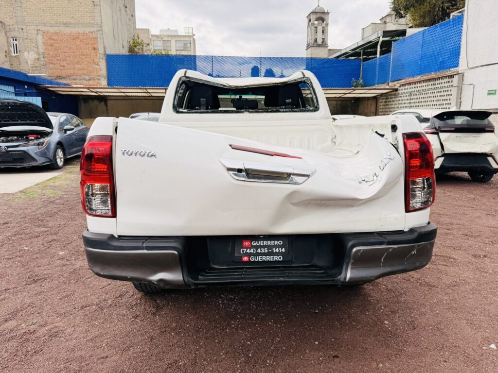 No te arriesgues comprando autos en subastas, tienen vicios ocultos y faltantes. Compra de manera directa con nosotros, todas nuestras unidades encienden y ruedan.