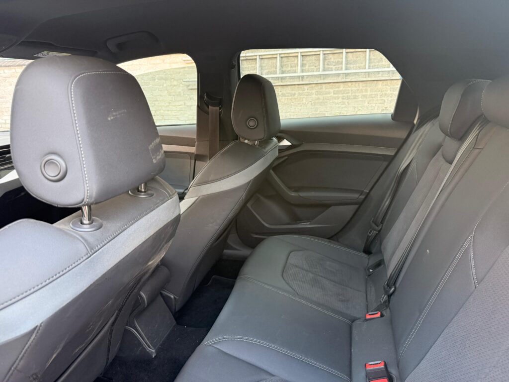 No te arriesgues comprando autos en subastas, tienen vicios ocultos y faltantes. Compra de manera directa con nosotros, todas nuestras unidades encienden y ruedan.