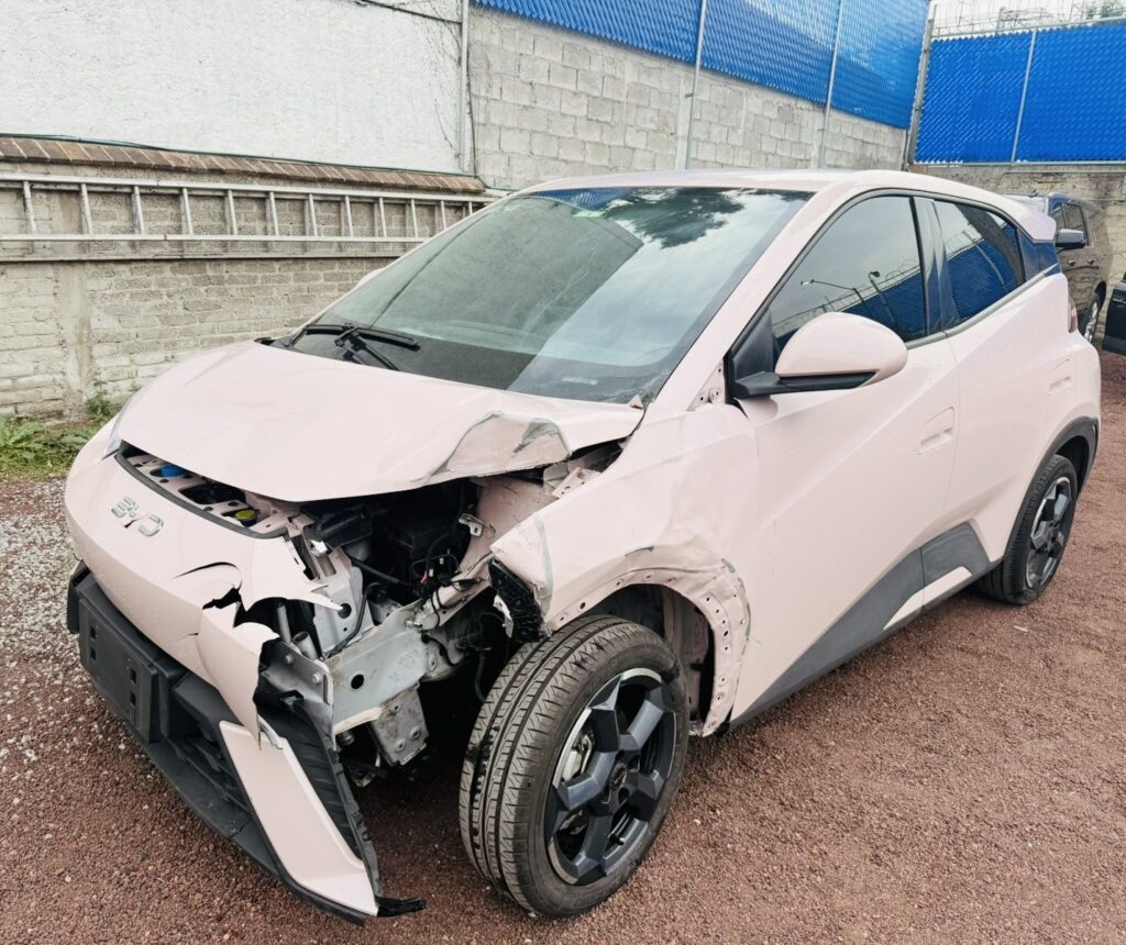 No te arriesgues comprando autos en subastas, tienen vicios ocultos y faltantes. Compra de manera directa con nosotros, todas nuestras unidades encienden y ruedan.