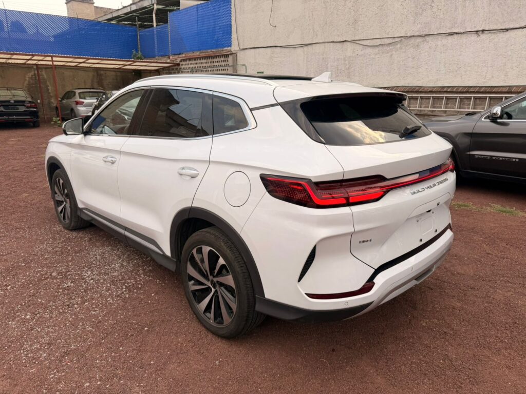 No te arriesgues comprando autos en subastas, tienen vicios ocultos y faltantes. Compra de manera directa con nosotros, todas nuestras unidades encienden y ruedan.