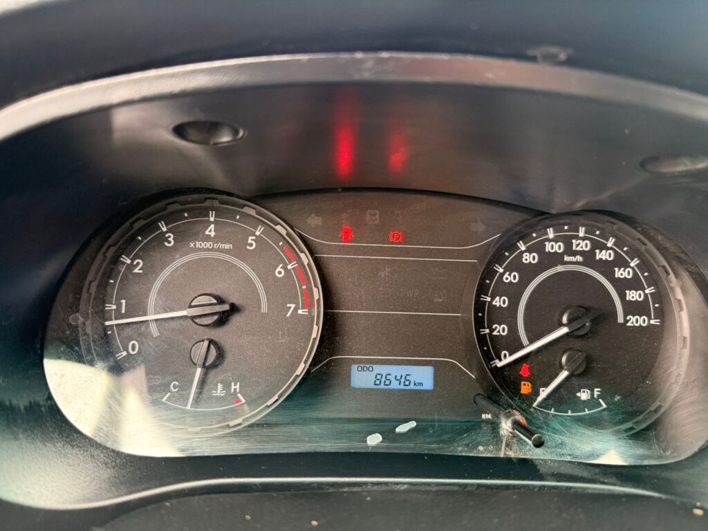 No te arriesgues comprando autos en subastas, tienen vicios ocultos y faltantes. Compra de manera directa con nosotros, todas nuestras unidades encienden y ruedan.