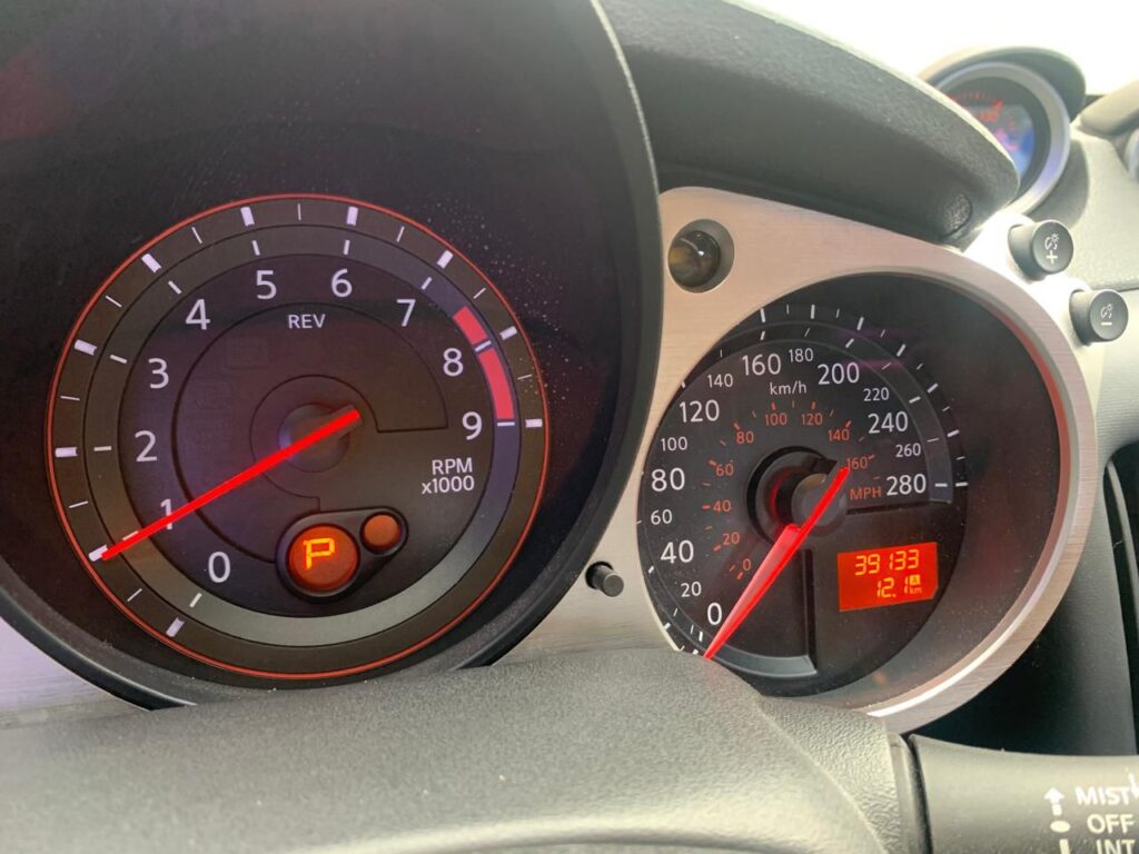 No te arriesgues comprando autos en subastas, tienen vicios ocultos y faltantes. Compra de manera directa con nosotros, todas nuestras unidades encienden y ruedan.