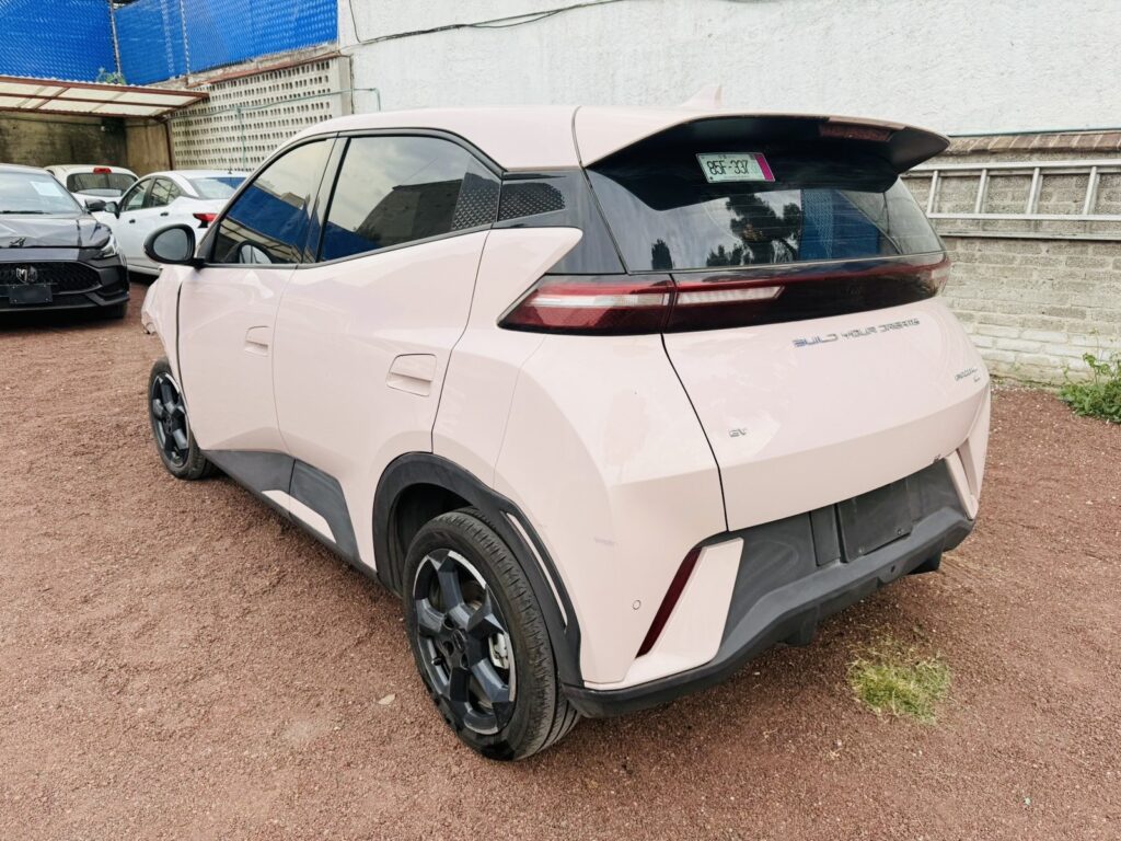 No te arriesgues comprando autos en subastas, tienen vicios ocultos y faltantes. Compra de manera directa con nosotros, todas nuestras unidades encienden y ruedan.