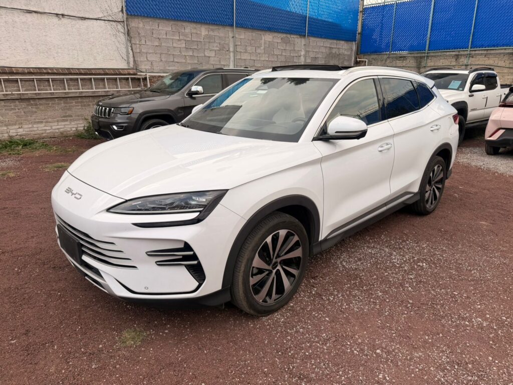 No te arriesgues comprando autos en subastas, tienen vicios ocultos y faltantes. Compra de manera directa con nosotros, todas nuestras unidades encienden y ruedan.