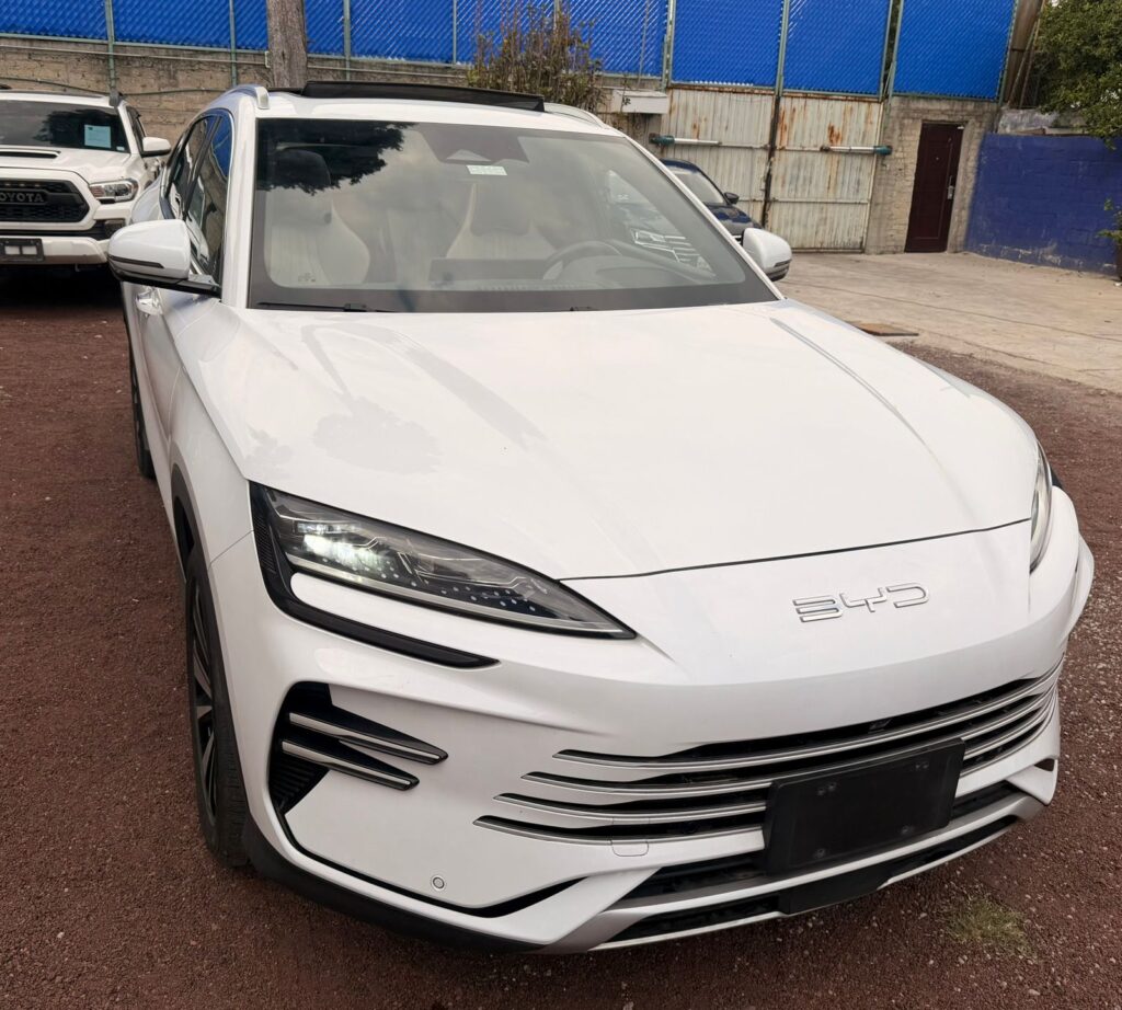 No te arriesgues comprando autos en subastas, tienen vicios ocultos y faltantes. Compra de manera directa con nosotros, todas nuestras unidades encienden y ruedan.