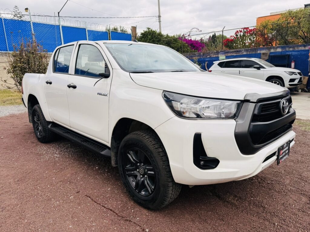 No te arriesgues comprando autos en subastas, tienen vicios ocultos y faltantes. Compra de manera directa con nosotros, todas nuestras unidades encienden y ruedan.